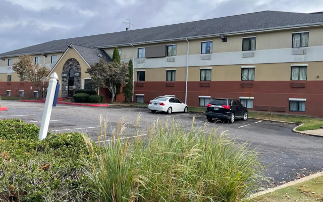 Sonesta Simply Suites Memphis