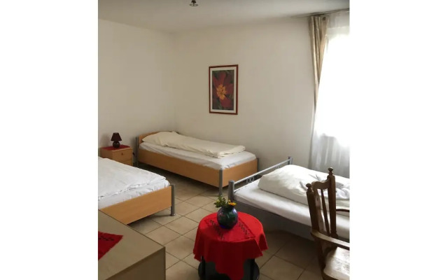 City Hotel-Garni