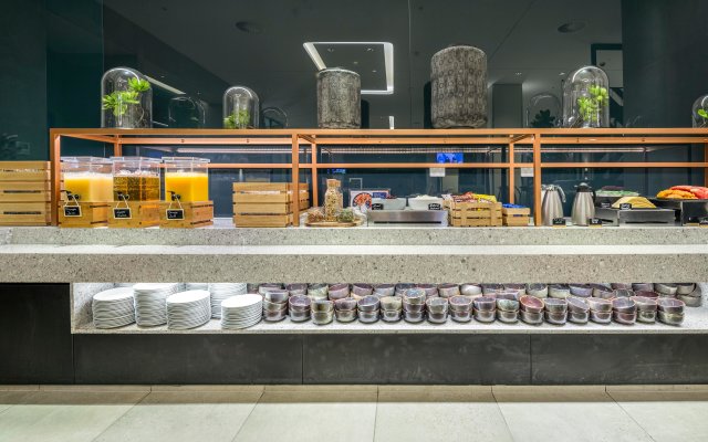 Holiday Inn Express Adelaide City Centre by IHG