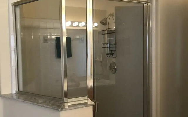 Kissimmee Vacation Homes by Shine FM