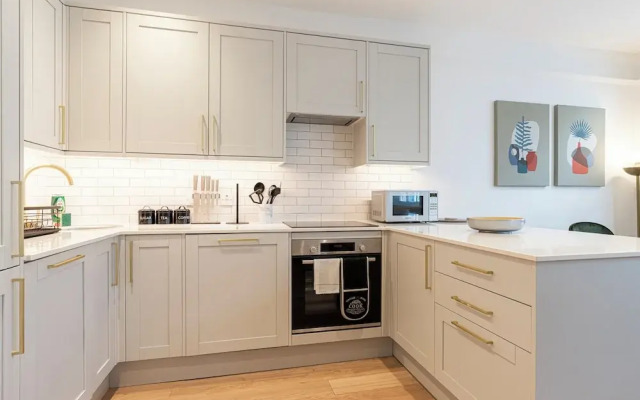 JOIVY Stylish 1 bed flats in Soho