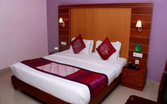 Oyo 2410 Near Railway Station