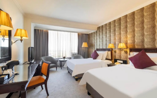 ARTOTEL Suites Aquila Bandung – Guest Rooms – Bandung