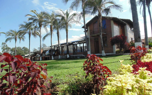 Hosteria Rosa Blanca