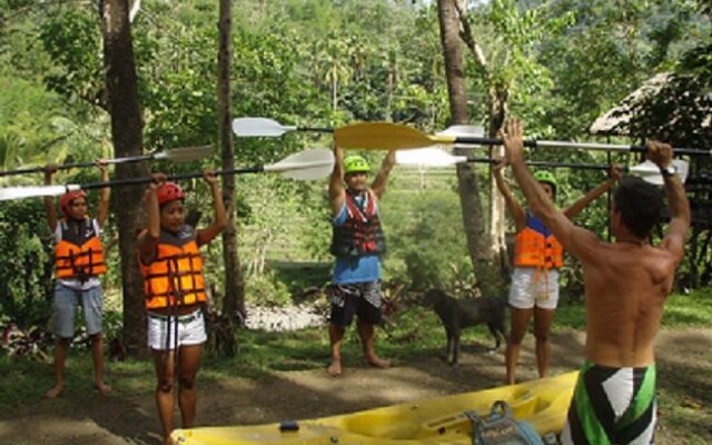 Kayak Inn Tibiao