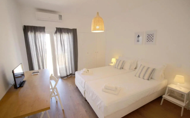 Villa Rosa A by amcf