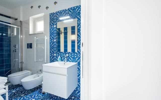 Blue Amalfi - Luxury House with private Rooftop