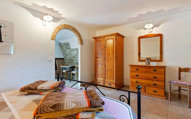 Beautiful Holiday Home in Chianti With Swimming Pool