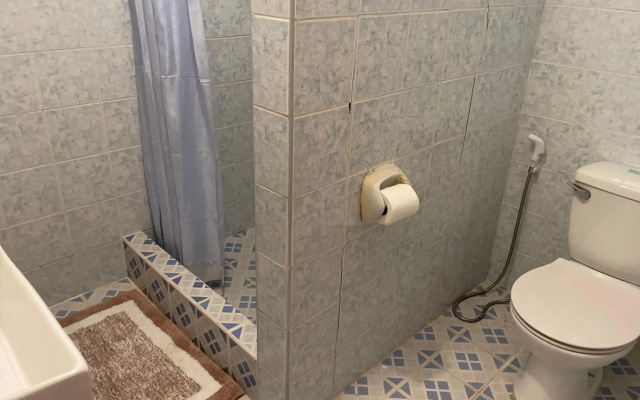 Chelle's Guesthouse and Backpackers