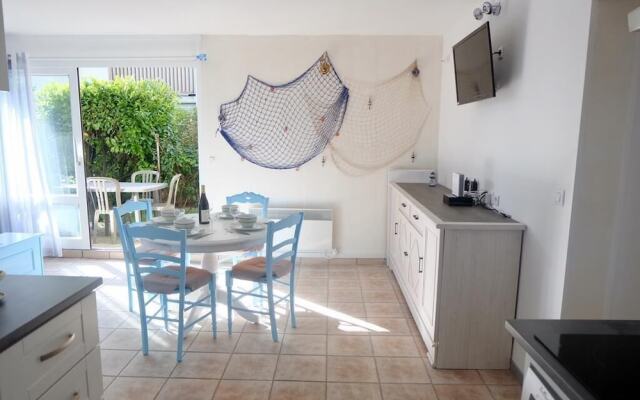 La Company Des Concierges La Cabane Azur