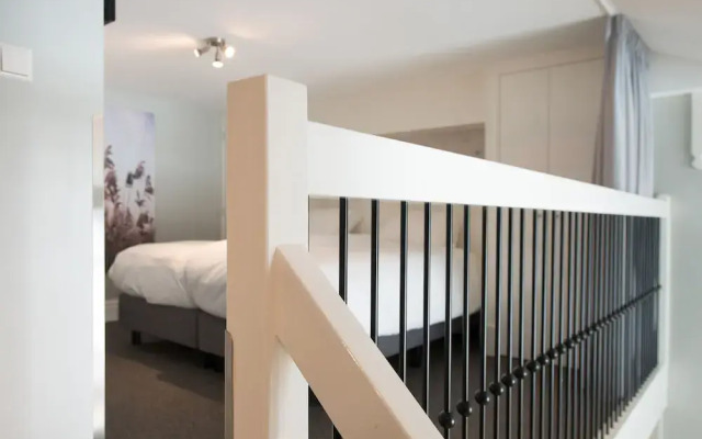 BizStay Park Central Apartments