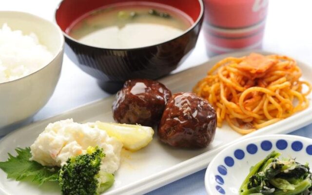 Nishi Akashi Rincarn Hotel