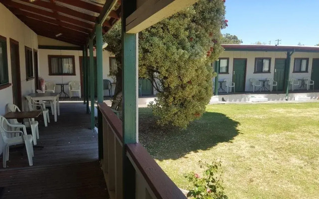 Tingle All Over Budget Accommodation