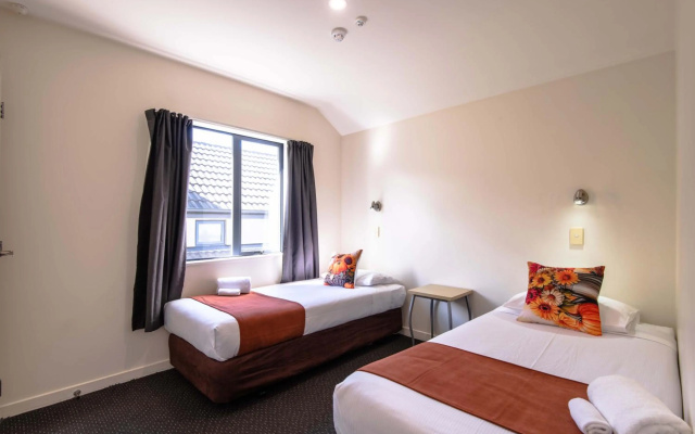 298 Westside Motor Lodge – Guest Rooms – Christchurch