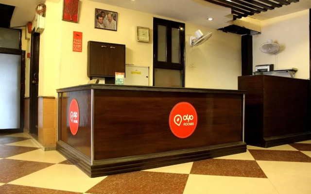 OYO 305 Hotel Rajdeep Palace