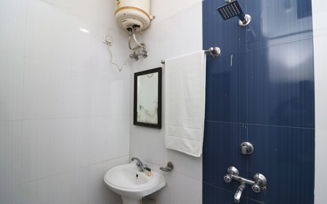 Hotel Ojus Tower by OYO Rooms