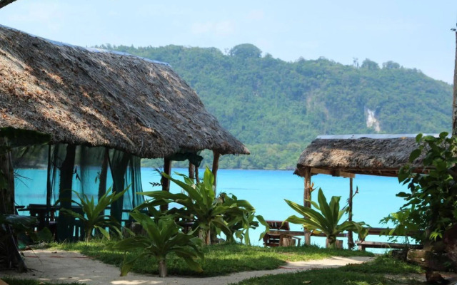 Vaton Beach Bungalow