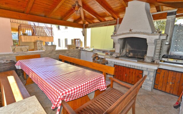 Apartments Creska 629