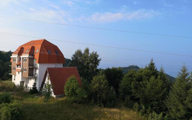 Iznad Oblaka Apartman 8