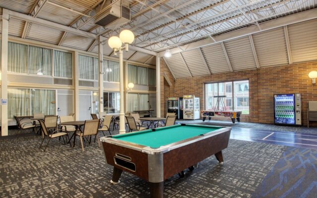 Radisson Hotel and Conference Center Fond du Lac