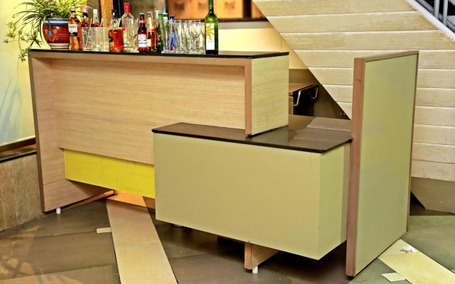 Oriental Residency Hotel
