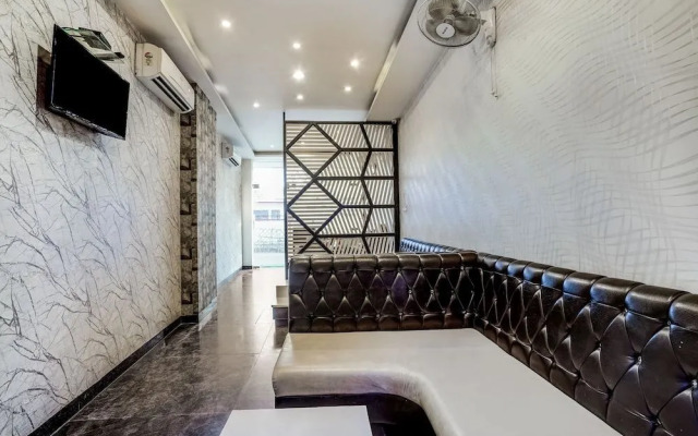 Travellers Inn by OYO Rooms