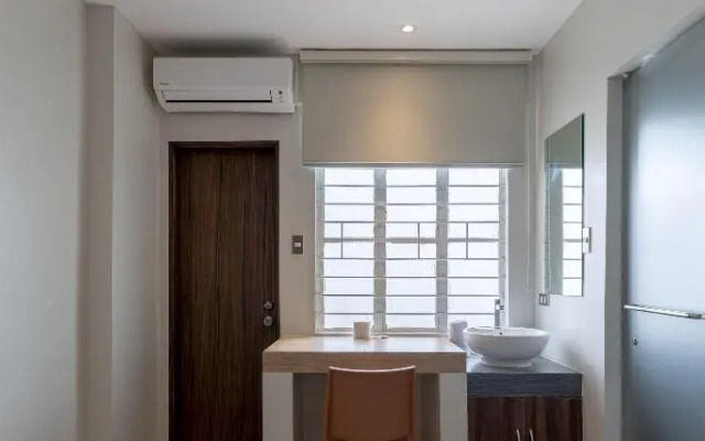 ZEN Rooms V Plaza Manila