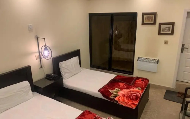 Thikana Hotel