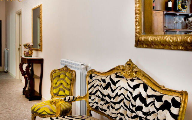 Porta Di Mezzo Luxury suites and rooms