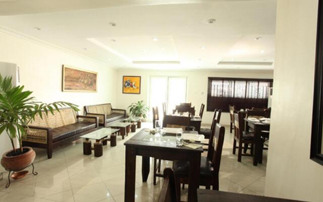 Prince Of Anthony 1960 Hotel-apartment