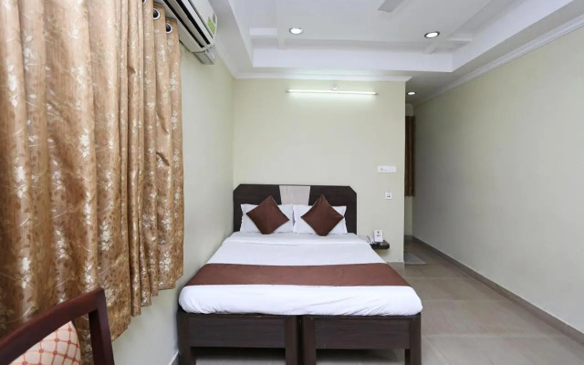Hotel Saraswathi Residency