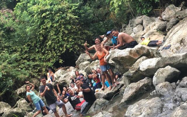 Chona and Christophe Guesthouse - Masbate