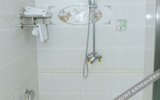 Pingdu Taichang Business Hotel (Pingdu Bus Station Changzhou Road)