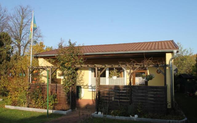 5083 - kleine Monika