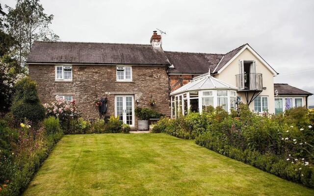 The Smithy B&B (3 miles from Hay-on-Wye)