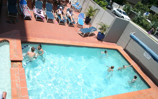 Windward Apartments