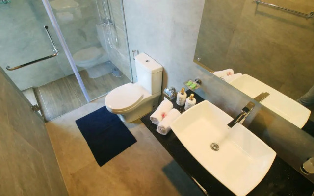 Silanway Holiday Inn
