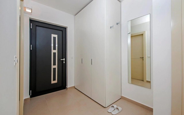 Sunset Luxury Apartment