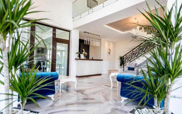 J'adore Boutique Hotel