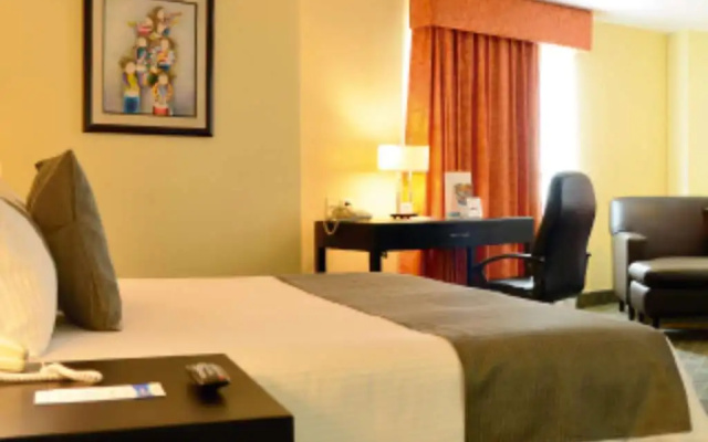 Hotel Misión Express Pachuca