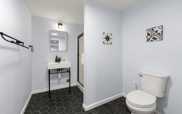 1101 Norwood Unit C