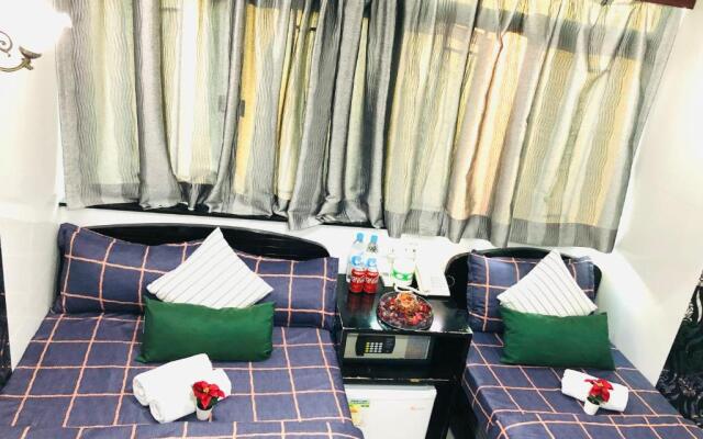 Singapore Hostel