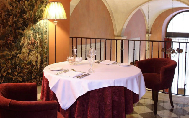 Duquesa de Cardona Hotel 4 Sup by Duquessa Hotel Collection