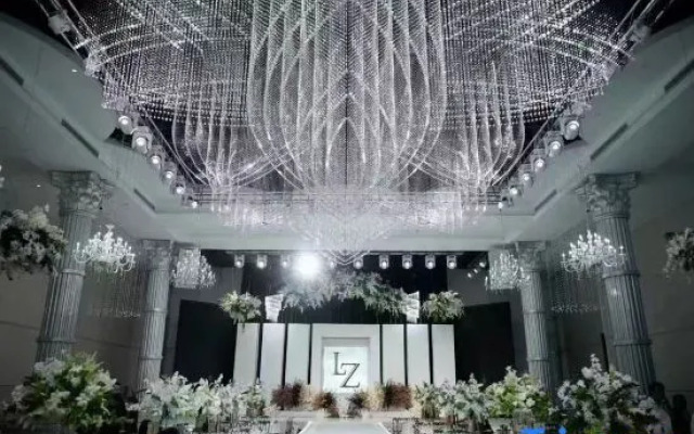Zhongzhou Hotel