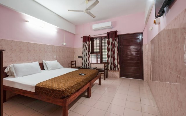 Sangamam Tourist Home by OYO Rooms