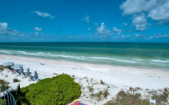 Gulf Breeze Condo Unit D