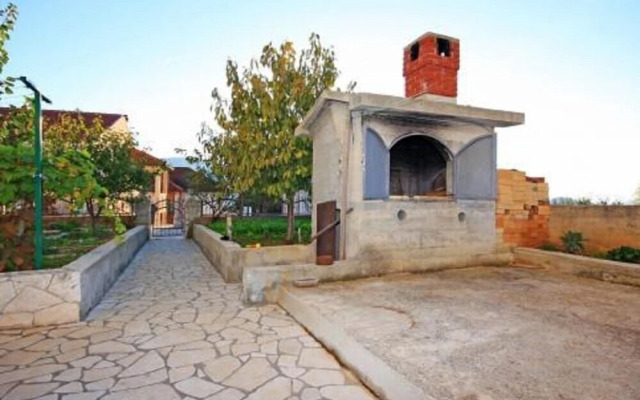 Per - Comfortable Family Apartments - A1