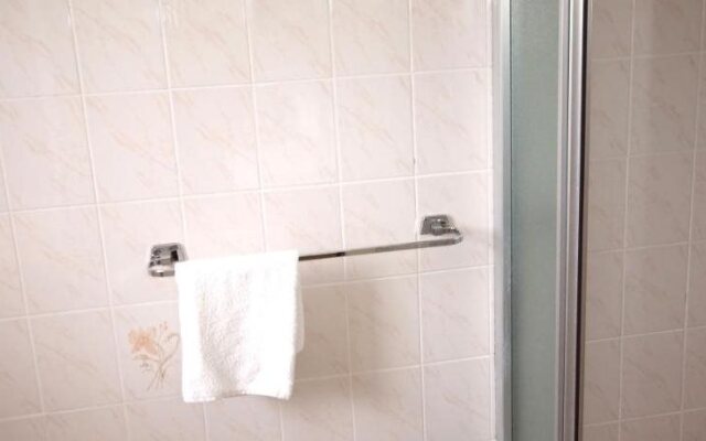 Lios Na Manach Farmhouse B&B