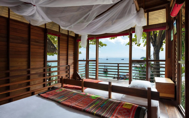 Castaway Resort Koh Lipe – Guest Rooms – Satun