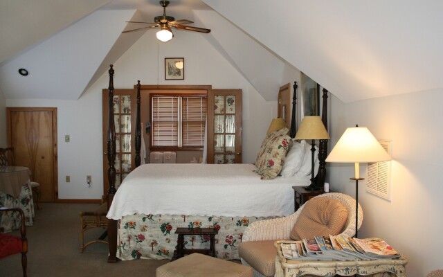 The Cove Bed & Breakfast